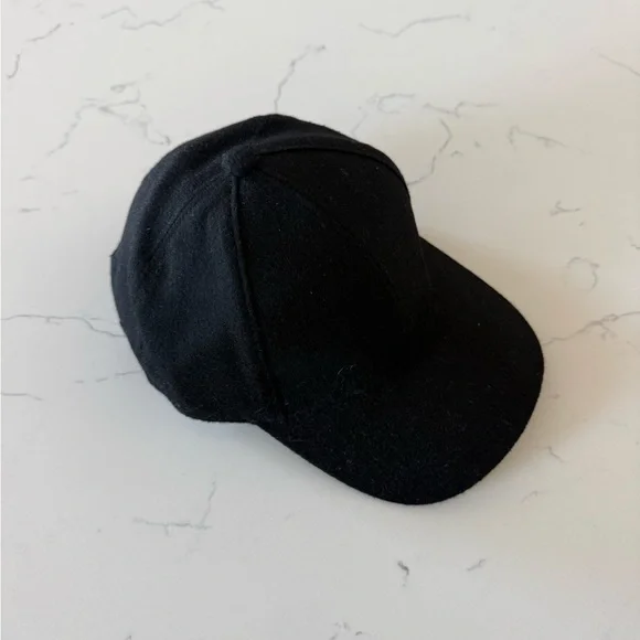 NWT Vince Cashmere Leather Women’s Baseball Hat - Picture 2 of 9